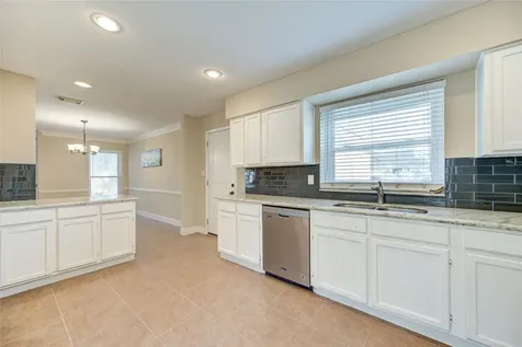 2122 Highland Hills Drive Sugar Land TX 77478
