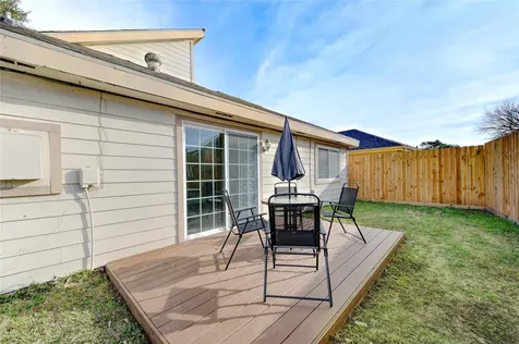 2122 Highland Hills Drive Sugar Land TX 77478