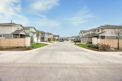 12000 Corsicana Trail 18 Manor TX 78653