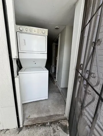 4630 Woodside Street 2 Houston TX 77023