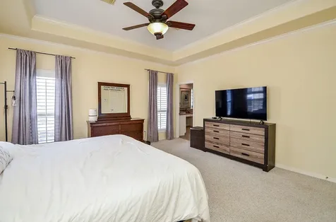 2831 Briarhurst Park Houston TX 77057