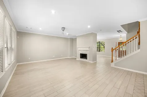 5610 Brazos Springs Drive Sugar Land TX 77479