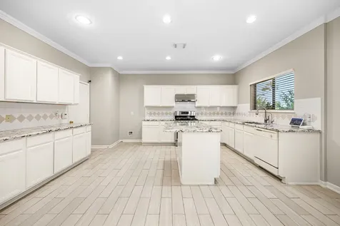 5610 Brazos Springs Drive Sugar Land TX 77479