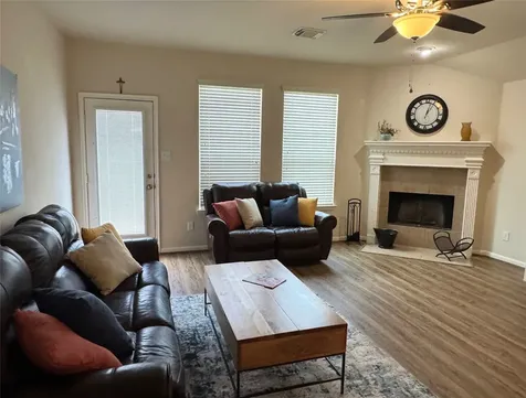 21818 Saragosa Pond Lane Spring TX 77379