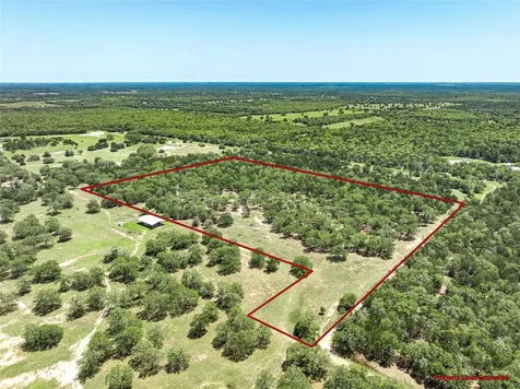 4638 Red Hollow Lane Smithville TX 78957