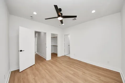 9022 Ferdinand Street Houston TX 77051