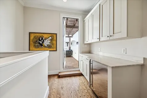 5213 Feagan Street A Houston TX 77007
