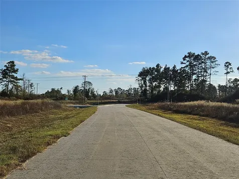 8026 Road 5891 Cleveland TX 77327