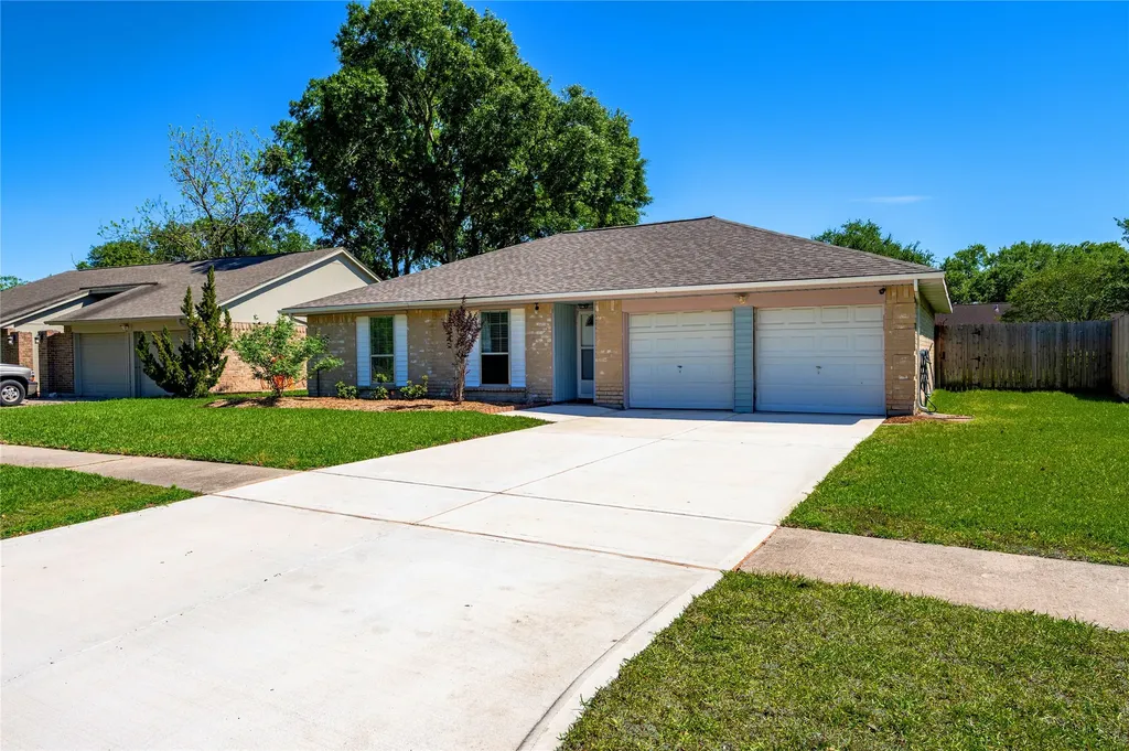 2793 Wood Hollow Drive League City TX 77573