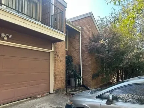 7607 Secretariat Lane Houston TX 77071