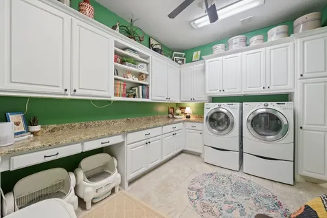 28403 Mendecino Glen Lane Huffman TX 77336