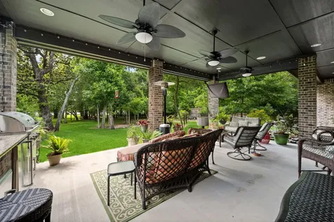 28403 Mendecino Glen Lane Huffman TX 77336