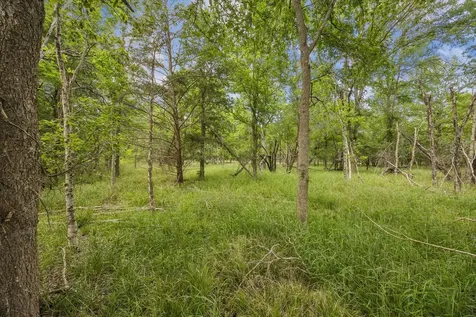 5000 B Brewer Road Sealy TX 77474