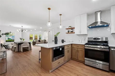 5023 Redstart Street Houston TX 77035