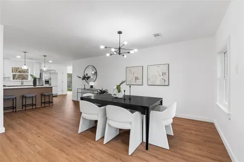 5023 Redstart Street Houston TX 77035