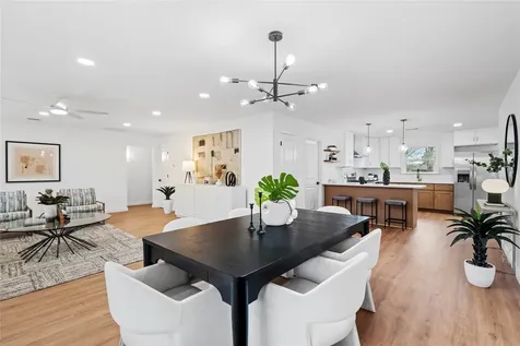 5023 Redstart Street Houston TX 77035