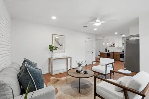 5023 Redstart Street Houston TX 77035