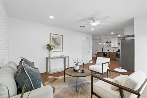 5023 Redstart Street Houston TX 77035