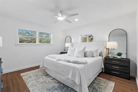 5023 Redstart Street Houston TX 77035