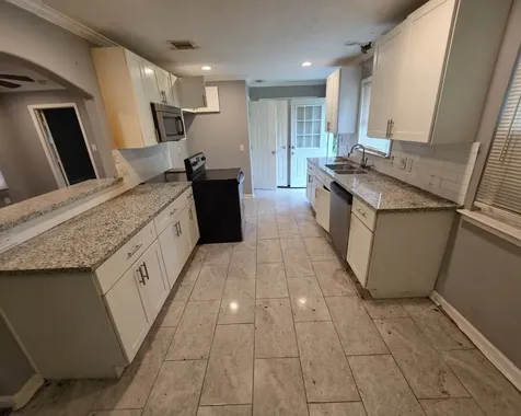 5503 Rue Street Houston TX 77033