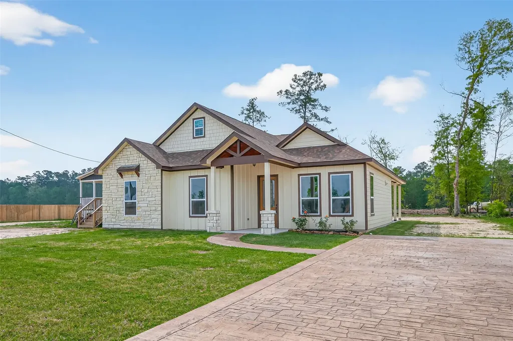 1046 Gazing Pine Street Huffman TX 77336