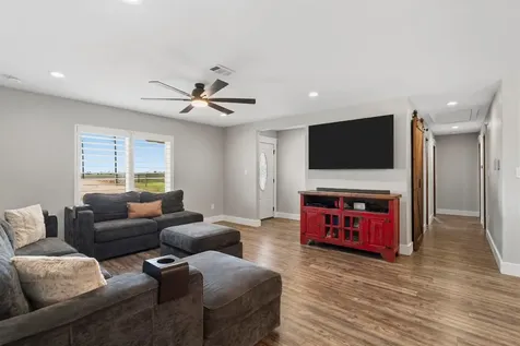 15308 Hubenak Needville TX 77461