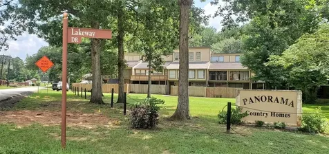28 Lakeway Street Conroe TX 77304
