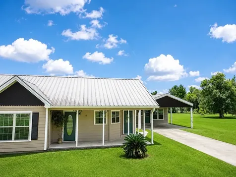 829 Fm 1004 W Kirbyville TX 75956