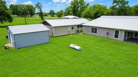 829 Fm 1004 W Kirbyville TX 75956