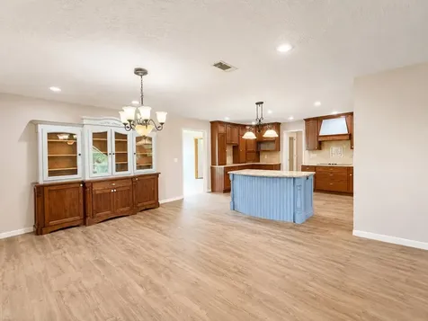 829 Fm 1004 W Kirbyville TX 75956