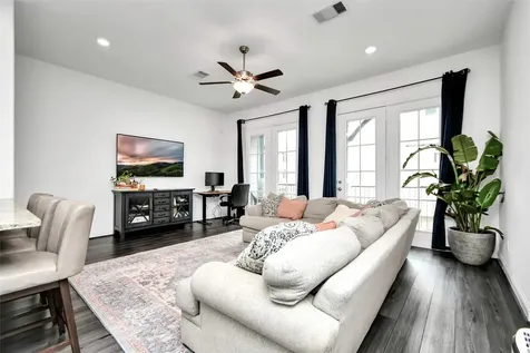 11012 Mikula Drive Houston TX 77043