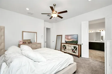 11012 Mikula Drive Houston TX 77043