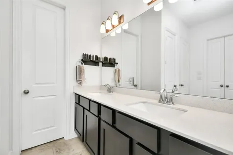 11012 Mikula Drive Houston TX 77043