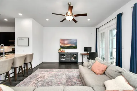 11012 Mikula Drive Houston TX 77043