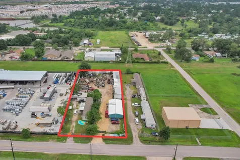 908 Lakeside Drive Channelview TX 77530