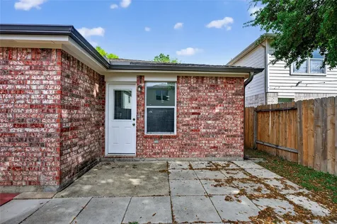 17331 Stone Peaks Drive Houston TX 77095
