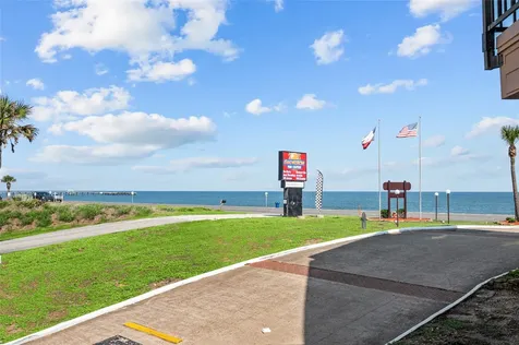 9520 Seawall Boulevard 108 Galveston TX 77554