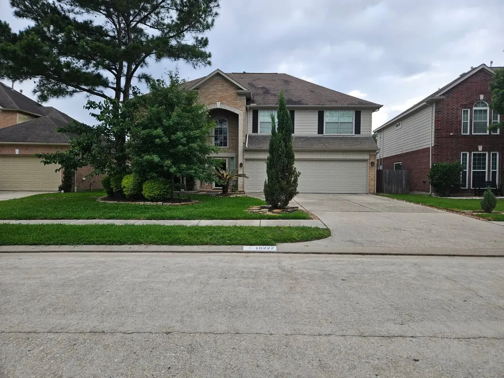 19227 Royal Isle Drive Tomball TX 77375
