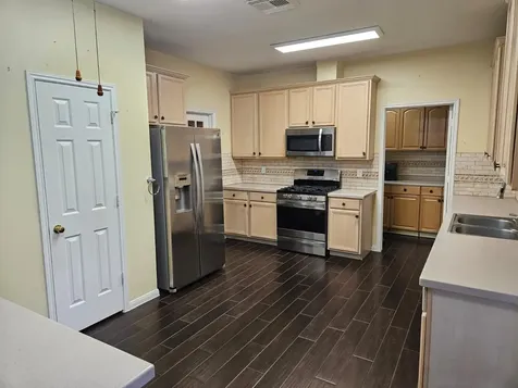 19227 Royal Isle Drive Tomball TX 77375
