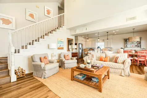 1319 Coral Way Tiki Island TX 77554