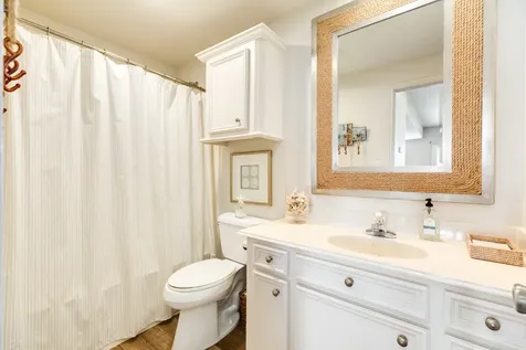 1319 Coral Way Tiki Island TX 77554