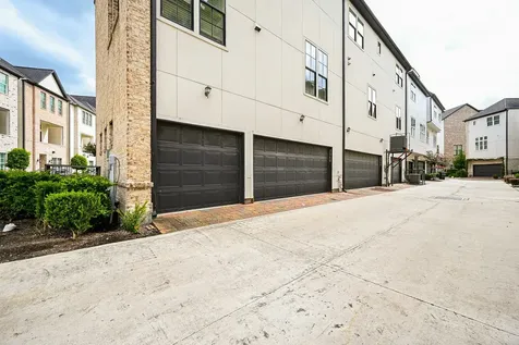 9546 London Bridge Station Houston TX 77045