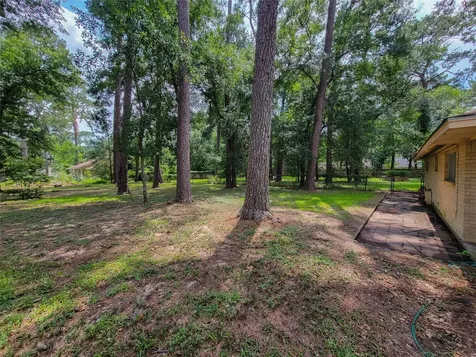 12119 A Beverly Drive Houston TX 77065