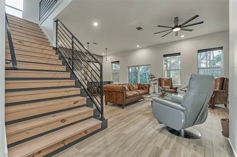 346 Camden Hills W Montgomery TX 77356