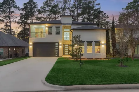 346 Camden Hills W Montgomery TX 77356