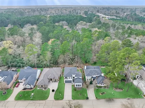 346 Camden Hills W Montgomery TX 77356