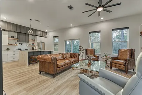346 Camden Hills W Montgomery TX 77356