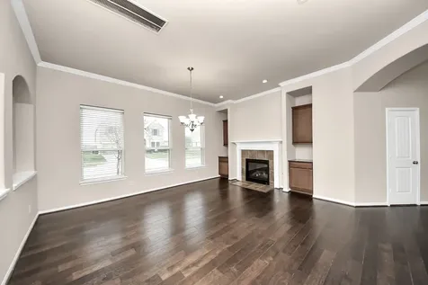 4002 Broadmoor Drive Mont Belvieu TX 77523