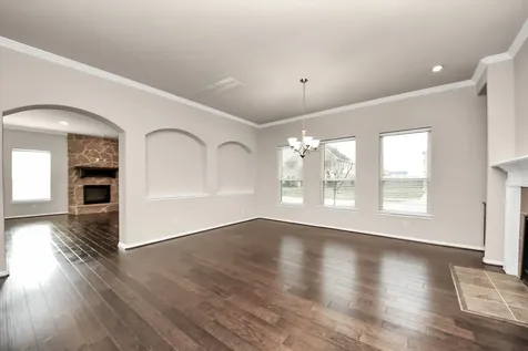4002 Broadmoor Drive Mont Belvieu TX 77523