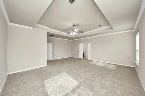 4002 Broadmoor Drive Mont Belvieu TX 77523